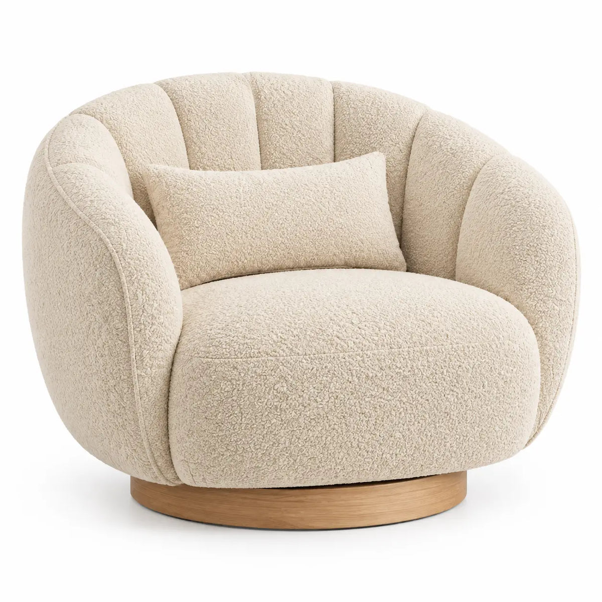 Sillón tapizado de líneas curvas de contorno redondeado, beige y marrón