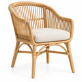 Sillón con estructura abierta con detalles de entramado, beige y marrón