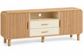 Mueble bajo para televisión con detalles de líneas verticales y estantes, marrón y blanco